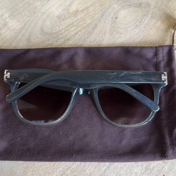 Authentic Tory Burch Olive Green sunglasses cat eye - Picture 8 of 10